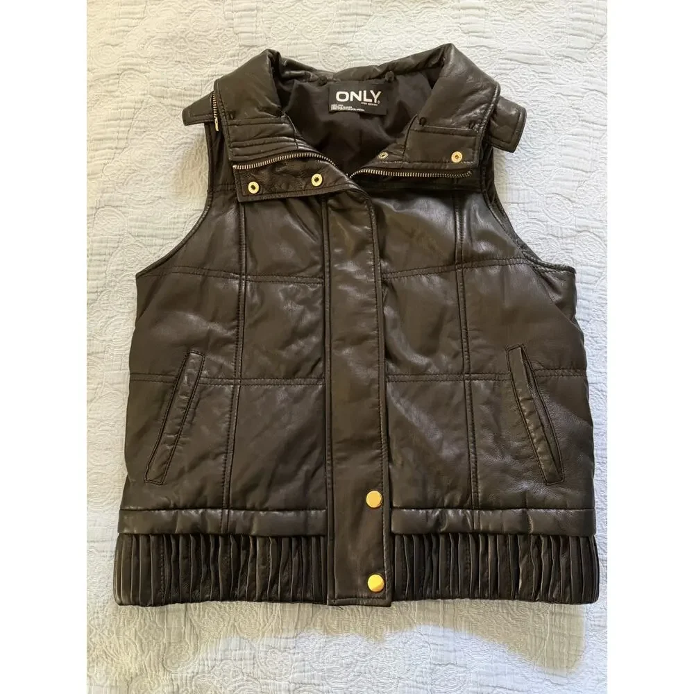 Women's Only Unique Appearance Black‎ Leather Vest Fox Removable Collar Sz XS
